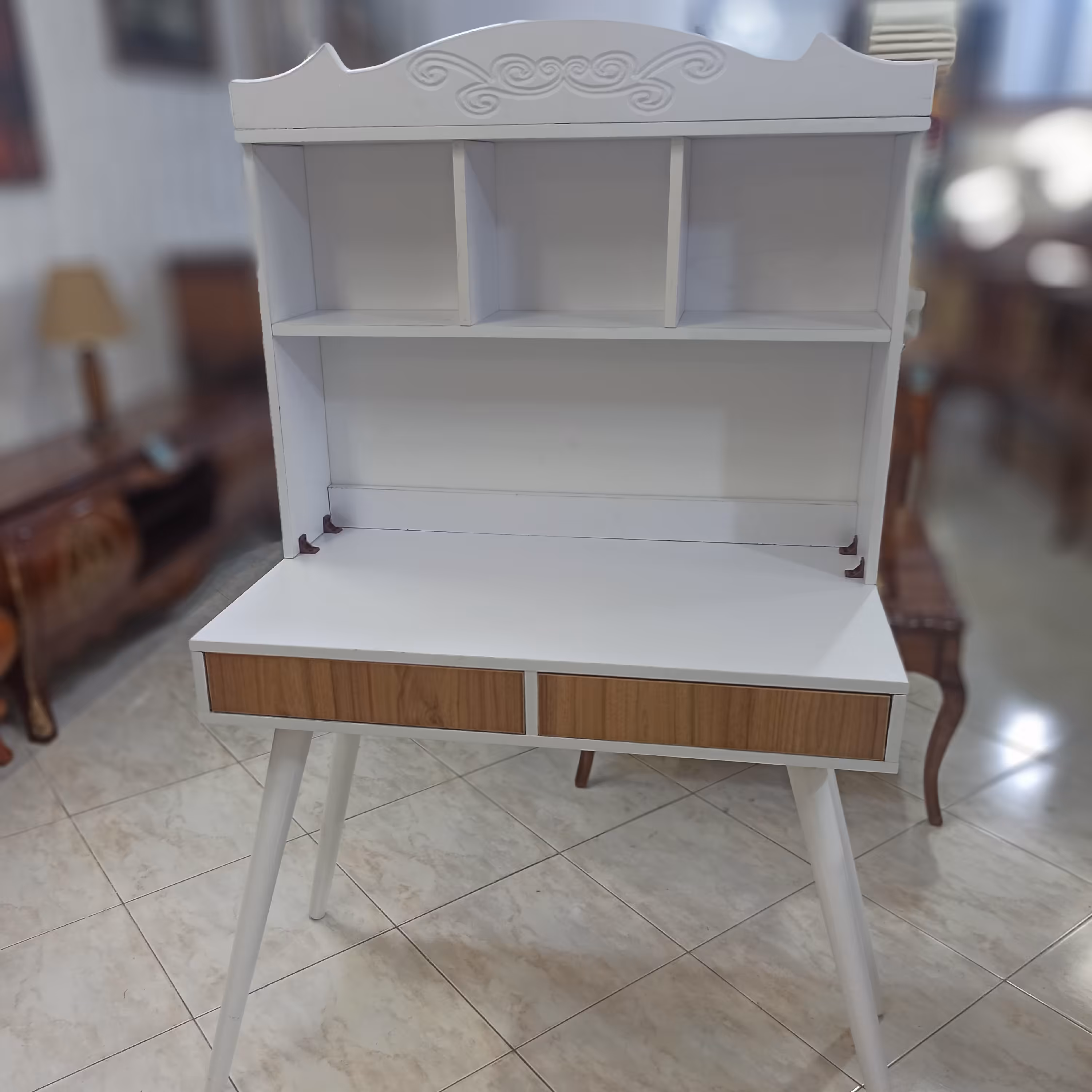 میزتحریر کتابخانه دار(پس کرایه) 