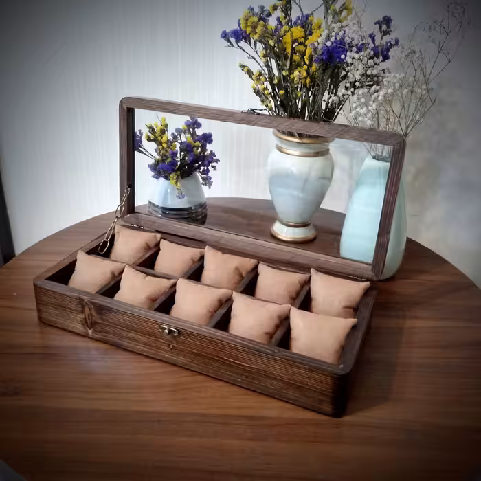 جعبه چوبی ساعت ده تایی به همراه بالشتک