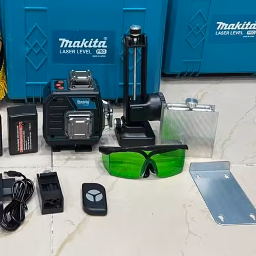 ترازلیزری ماکیتا 4 بعدی 16 لاین 
مارک ماکیتا
دو باتری
چهاربعدی
360 درجه