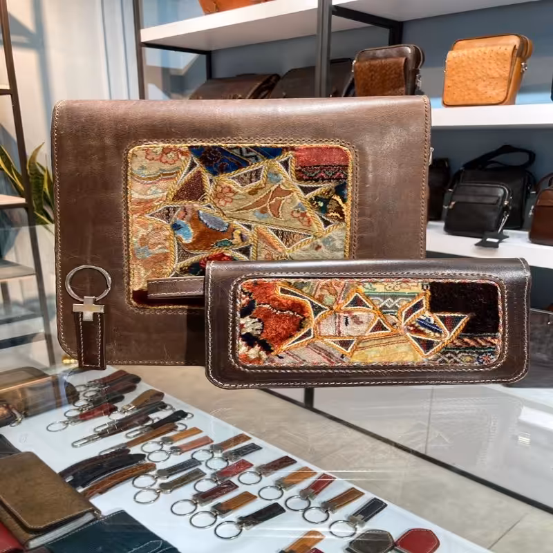 کیف معرق بزرگ ترکیب چرم هورس و فرش ابریشم