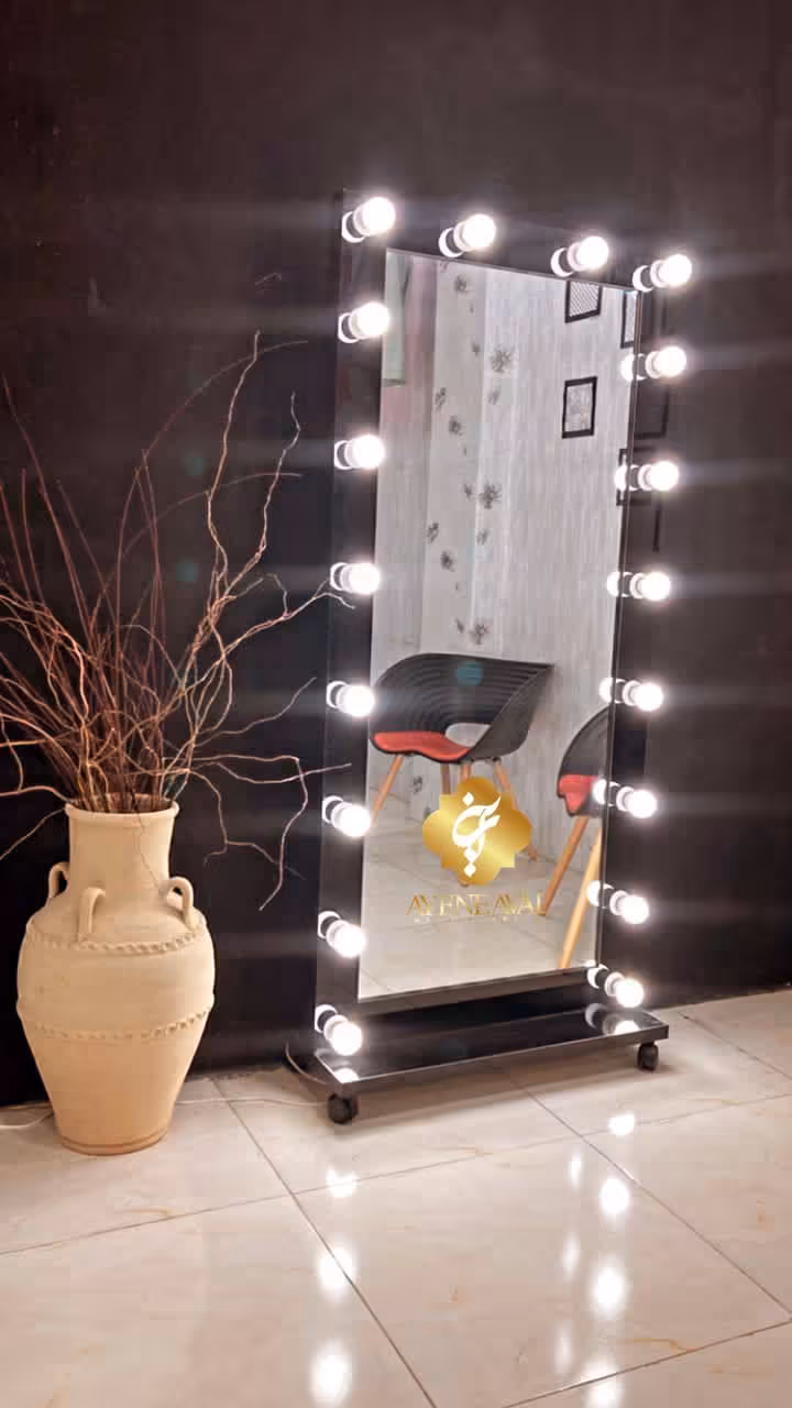 آینه قدی مدل آناستازيا 18 لامپ با قاب هايگلس براق ريموت دار 180 در 80 |‌ پایه و چهار چرخ متحرک - آینه اول