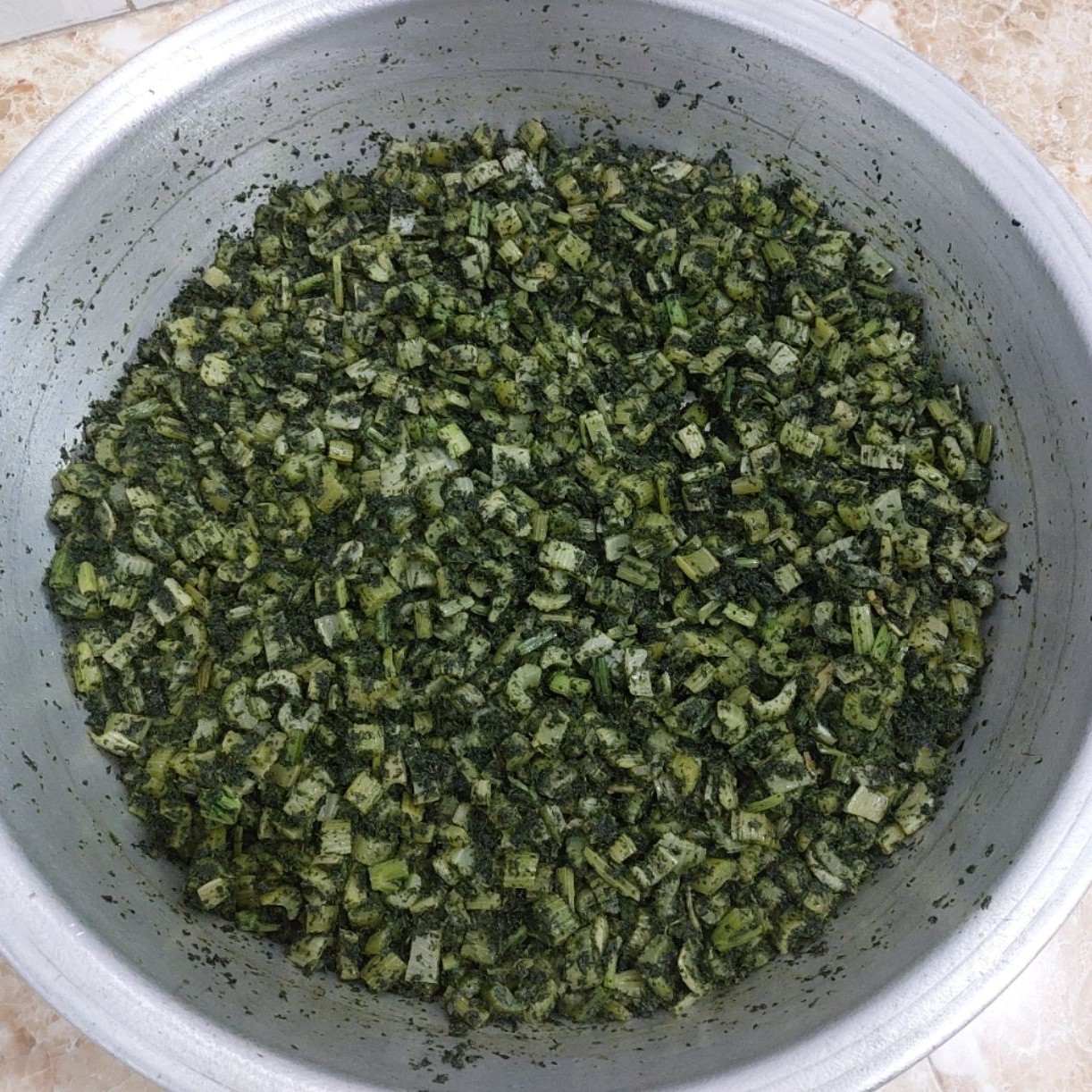 کرفس سرخ شده