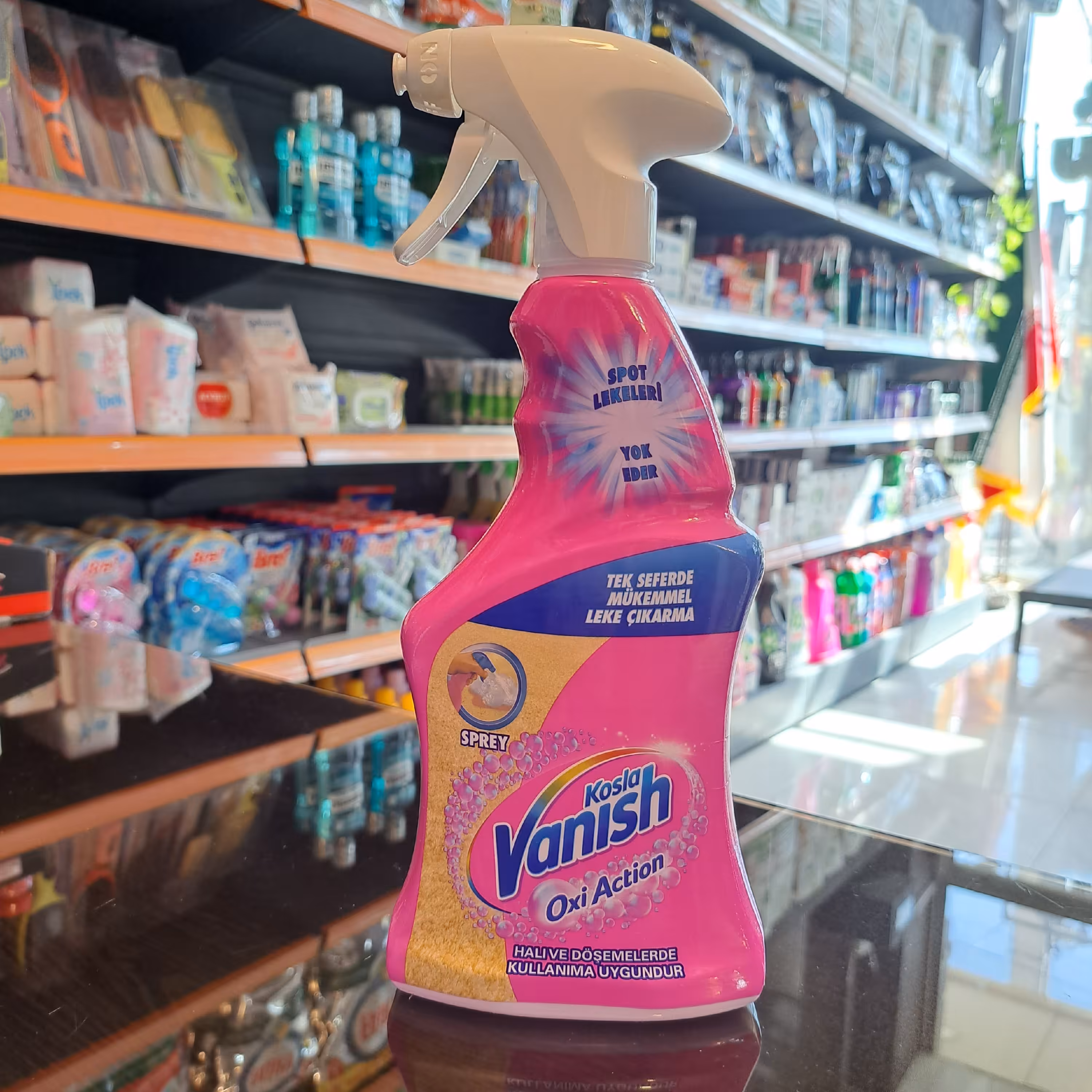 اسپری لکه بر مبل و صندلی ونیش مدل Oxi Action حجم 500میل