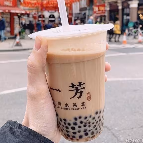 بابل تی با طعم قهوه با نی 