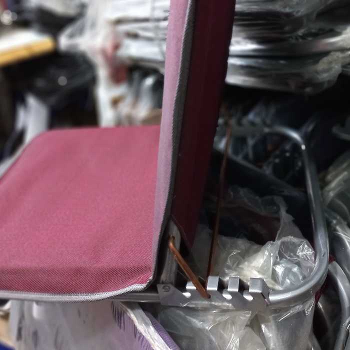 صندلی مسافرتی راحت نشین