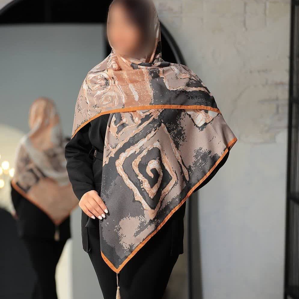 روسری نخی پاییزه طرح هنری خاکی-نسکافه ای-کرم-خاکستری