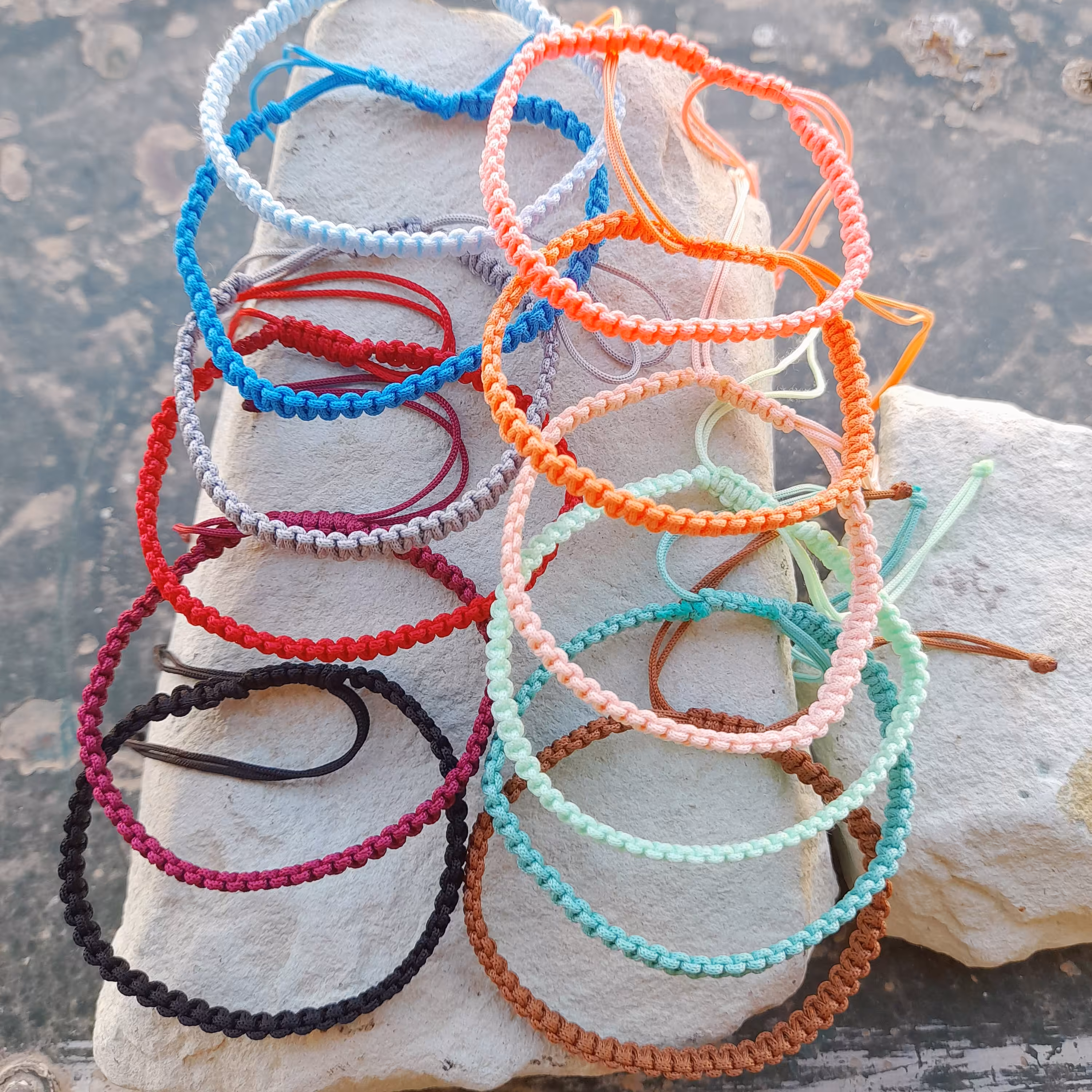 پخش عمده دستبند دوستی گره ای 12 عددی