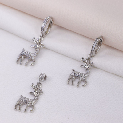 نیم ست نقره مدل و طرح گوزن شاخدار قالب طلا کد 1647