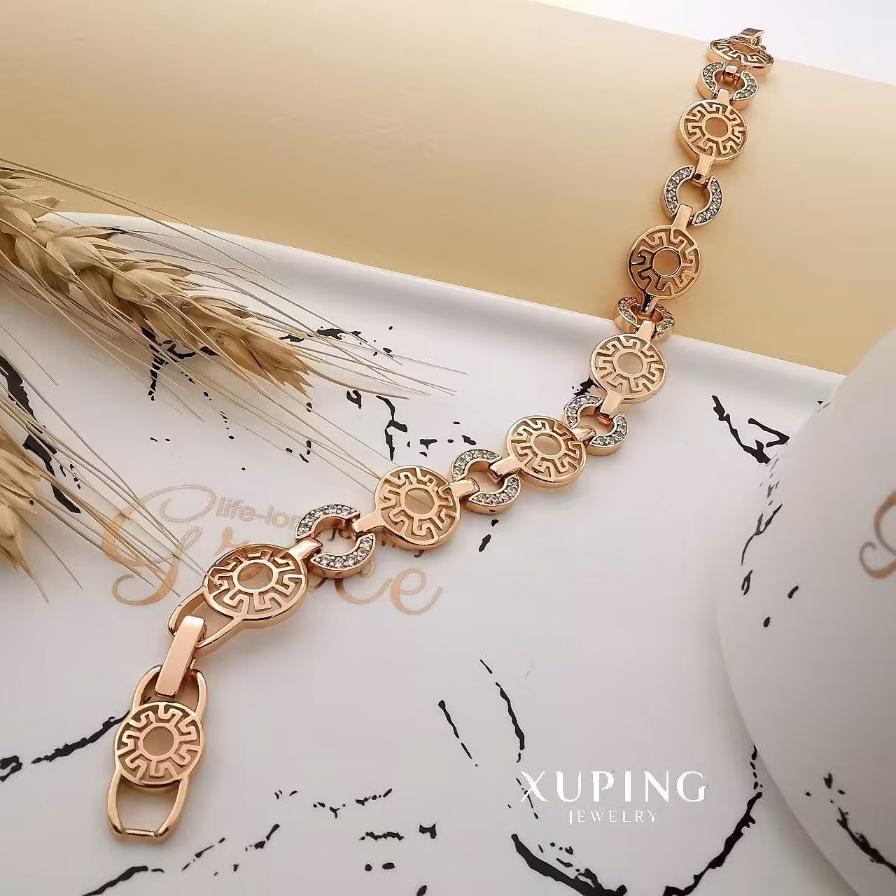 دستبند ورساچه نگین دار  ژوپینگ