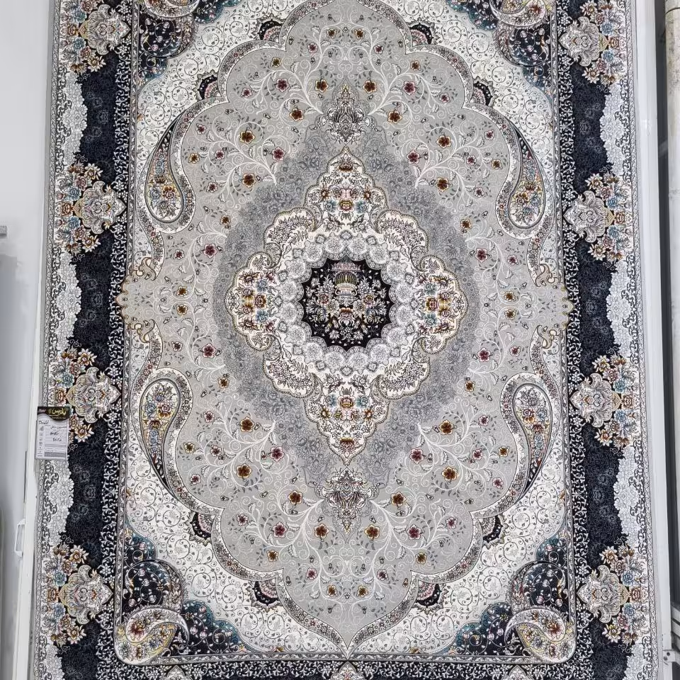 فرش پاتریس 700شانه تراکم 2550 طرح سوگل فیلی12متری