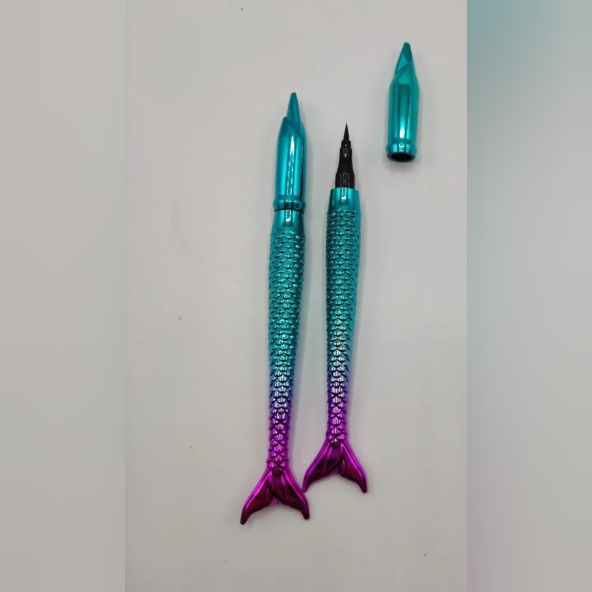 خط چشم ماژیکی ماهی