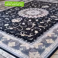 فرش ماشینی طرح طناز  سرمه ای طلا کوب12 متری700شانه تراکم2550نخ اکرلیک