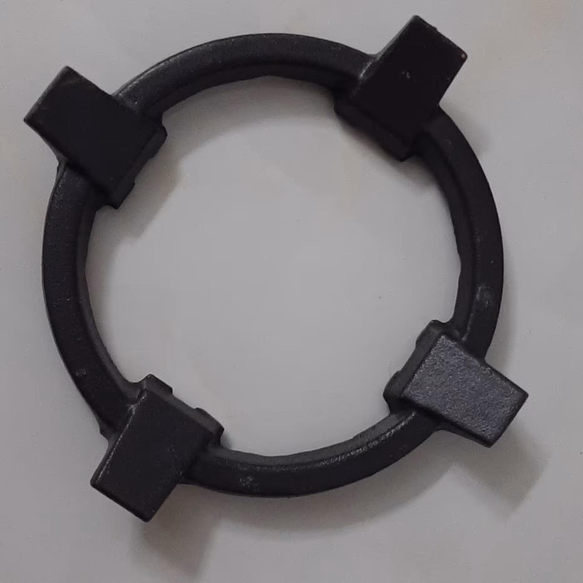 چدنی روی گاز یا چدن زیر  قابلمه کوچک ارام پز جنس سنگین درجه 1 اورجینال