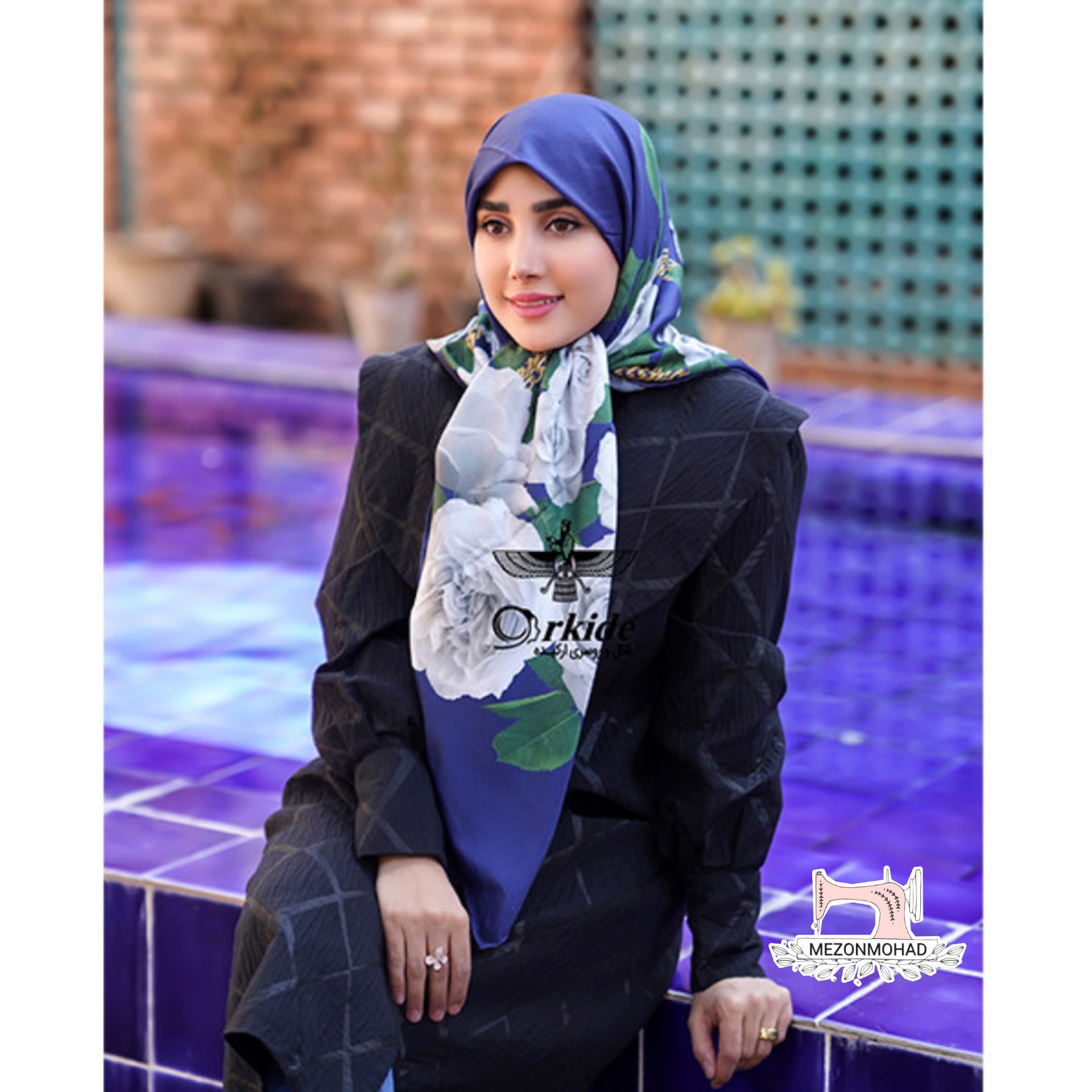 روسری نخ ابریشم گارزا قواره 130 سانت GK122496