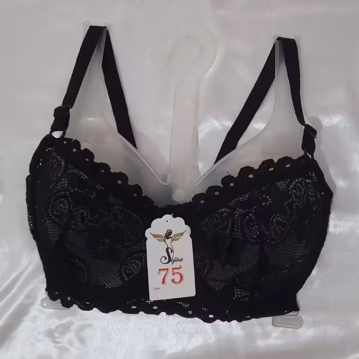 سوتین تمام گیپور فنردار کد(11786)
سایز 75.80.90
