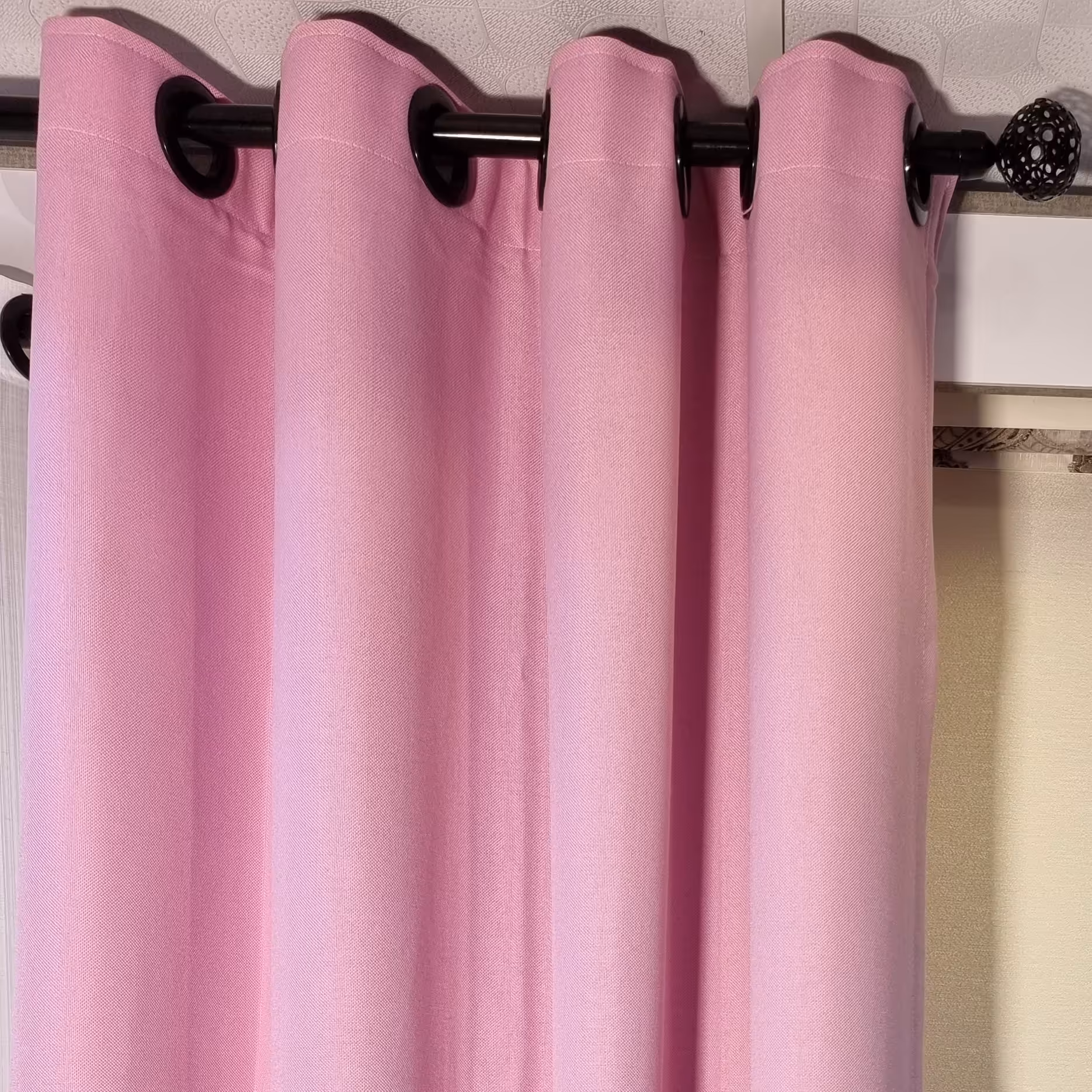 پرده آماده کتان گونی بافت رنگ صورتی چرک ،مدل پانچ در ابعاد 140×275کد 273