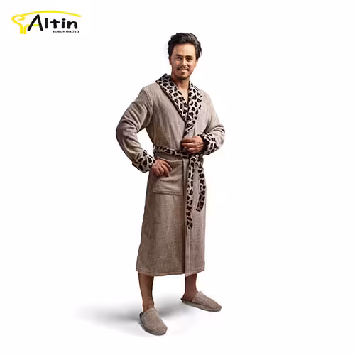 حوله پالتویی پودایران طرح جگوار خاکی سایز 135