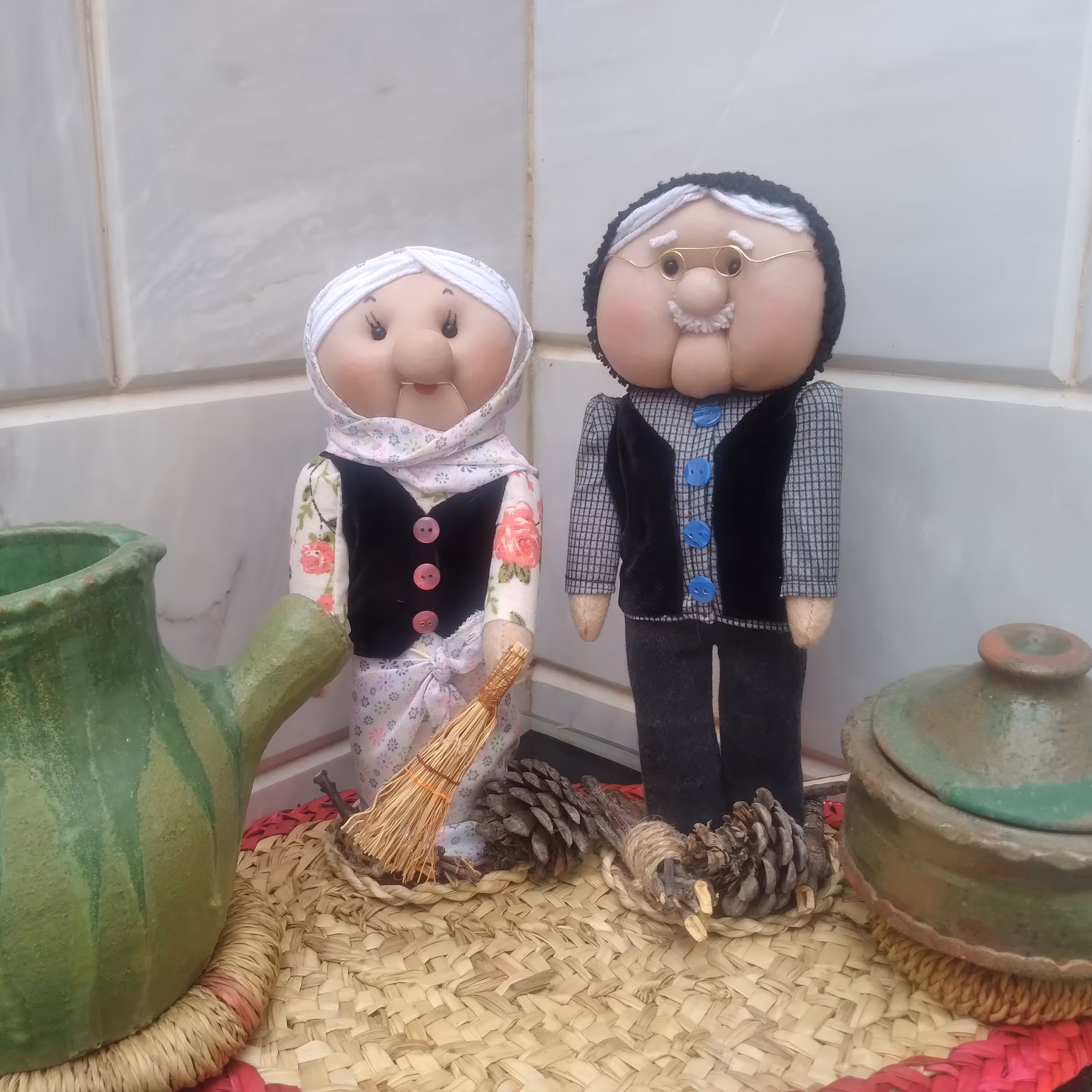 عروسک پدربزرگ و مادربزرگ اُسوه
