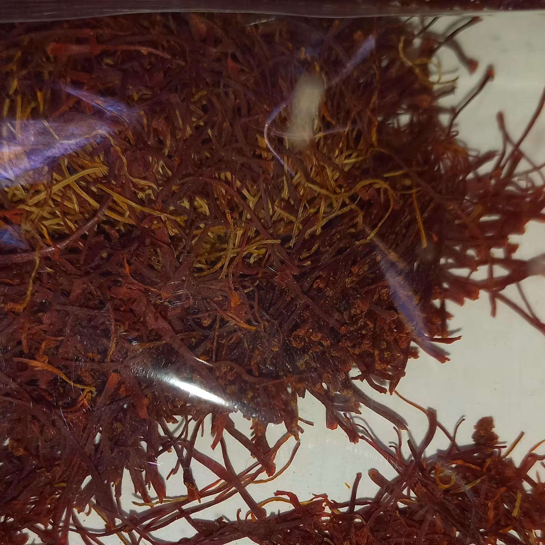 زعفران درجه یک یک مثقال معادل4.6 گرم