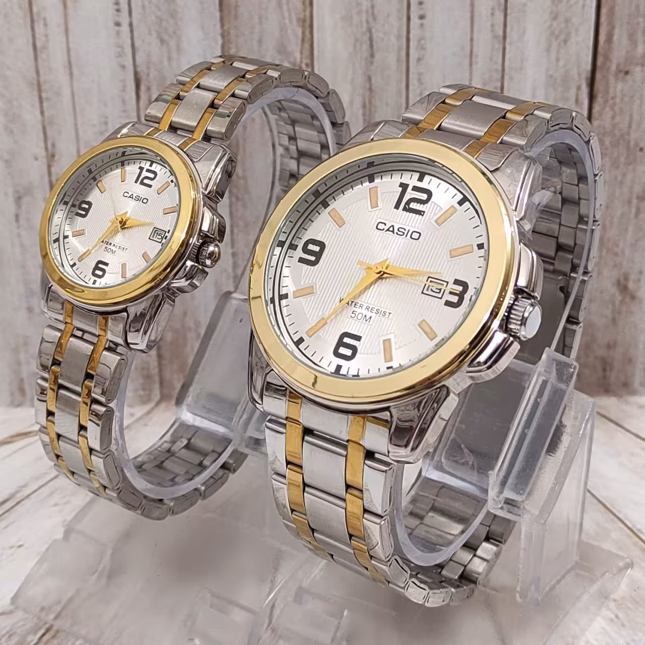 ساعت مچی ست مردانه و زنانه  کاسیو  موتور ژاپن و جنس استیل رنگ ثابت 