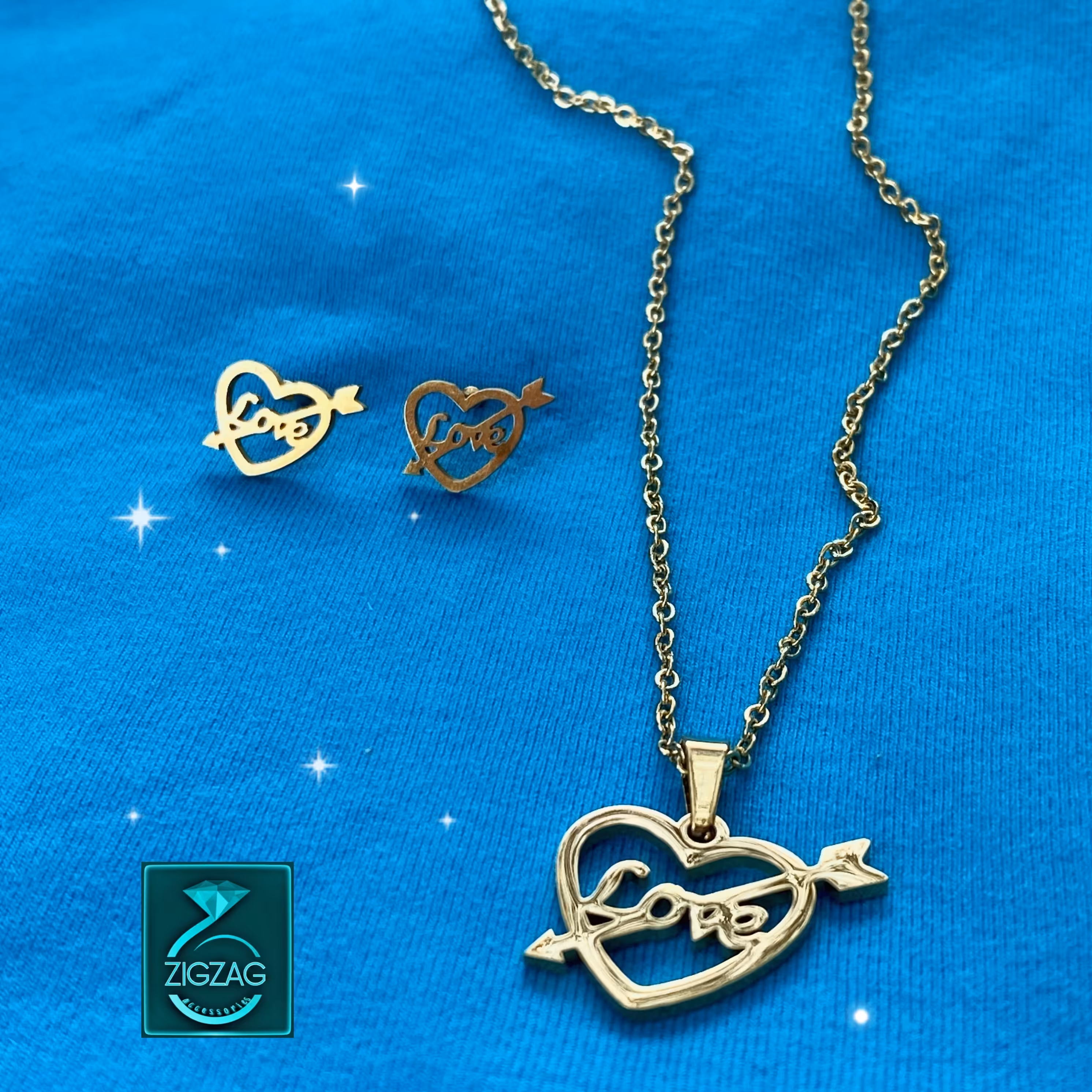 نیم ست استیل   طرح LOVE    رنگ ثابت     ضد حساسیت