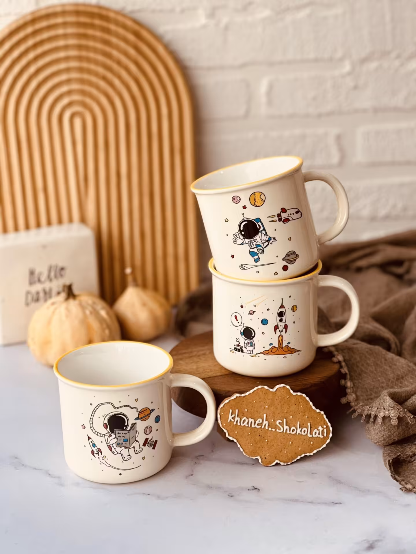 ماگ فضانورد لبه زرد