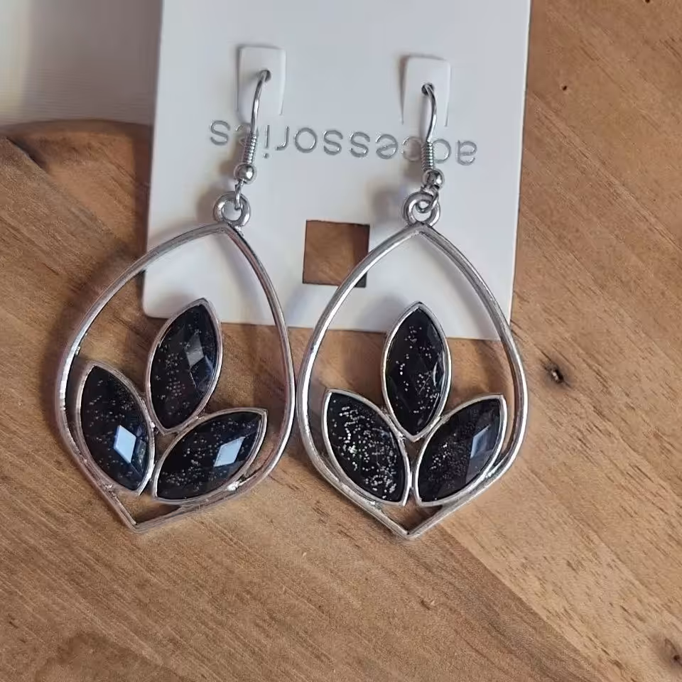 گوشواره جذاب و خاص