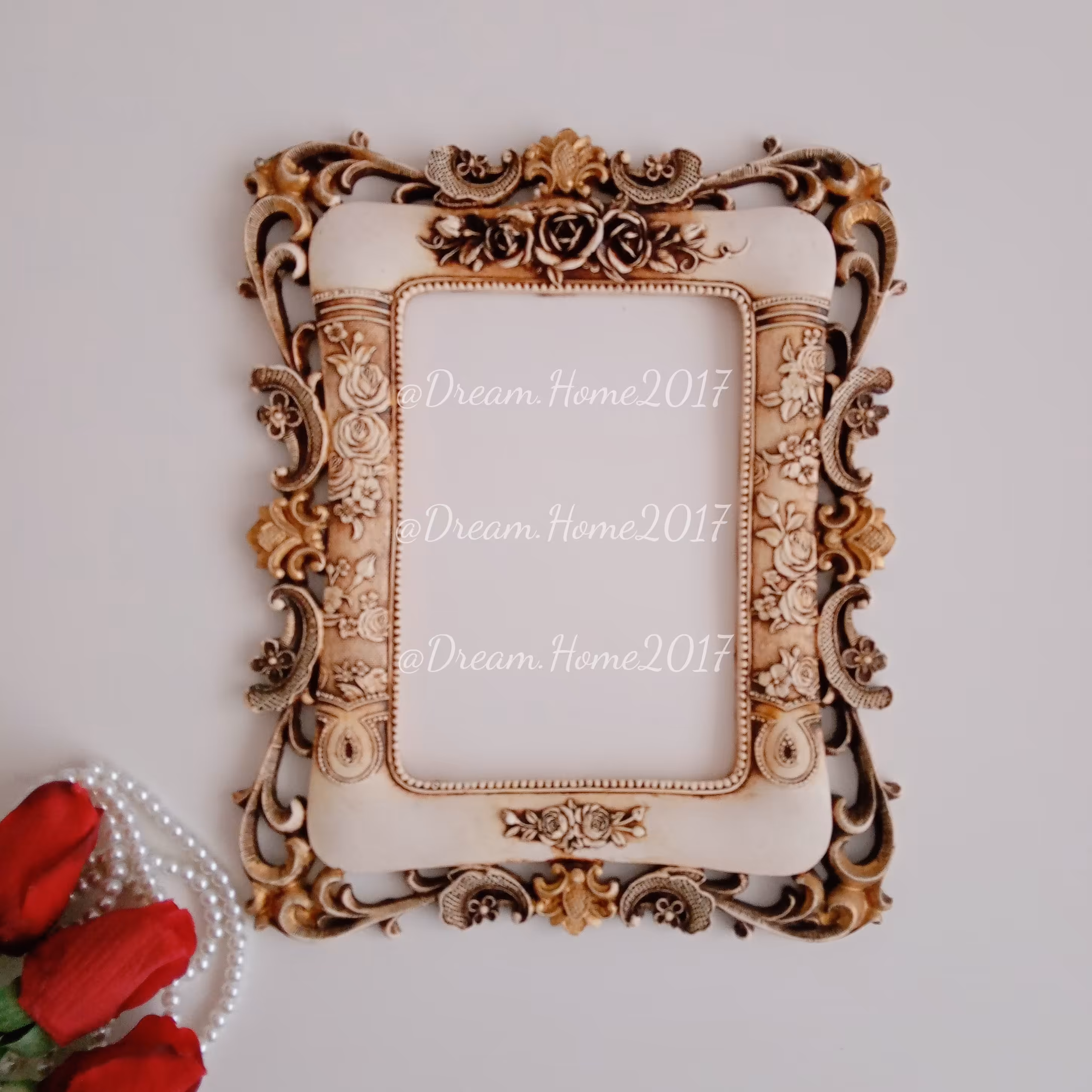 قاب دکوراتیو قاب گل دار قاب پلی استر قاب دکوراتیو قاب گلدار  قاب عکس قابعکس