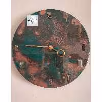 ساعت دیواری طرح زنگار از جنس چوب و رزین یک کار زیبا و خاص در هر اندازه که شما بپسندید برای دیوار منزل شما 