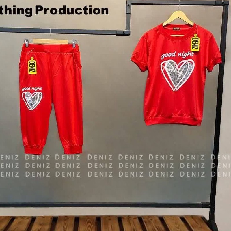 ست تیشرت شلوارک زنانه قلب پولک
جنس دورس چهار فصل با کیفیت