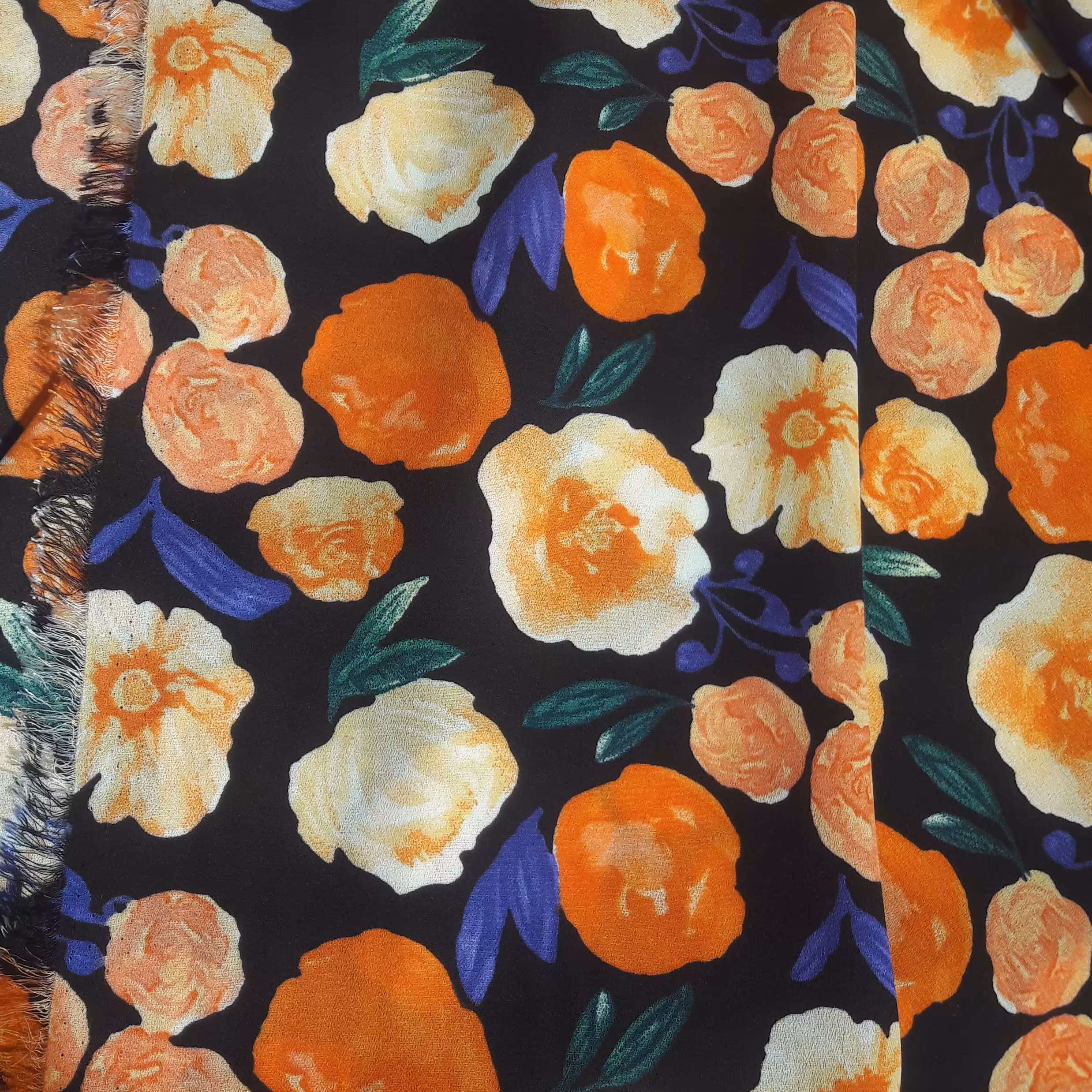 کرپ حریر طرح دار ،بدون چروک وابرفت