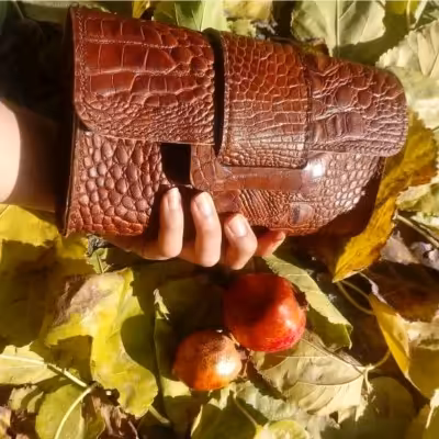 کیف چرم طبیعی دست دوز