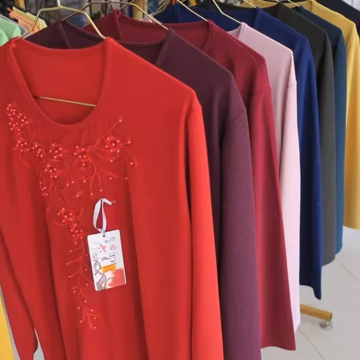 بلوز مجلسی زنانه قواره دار کارشده جنس کرپ شنی