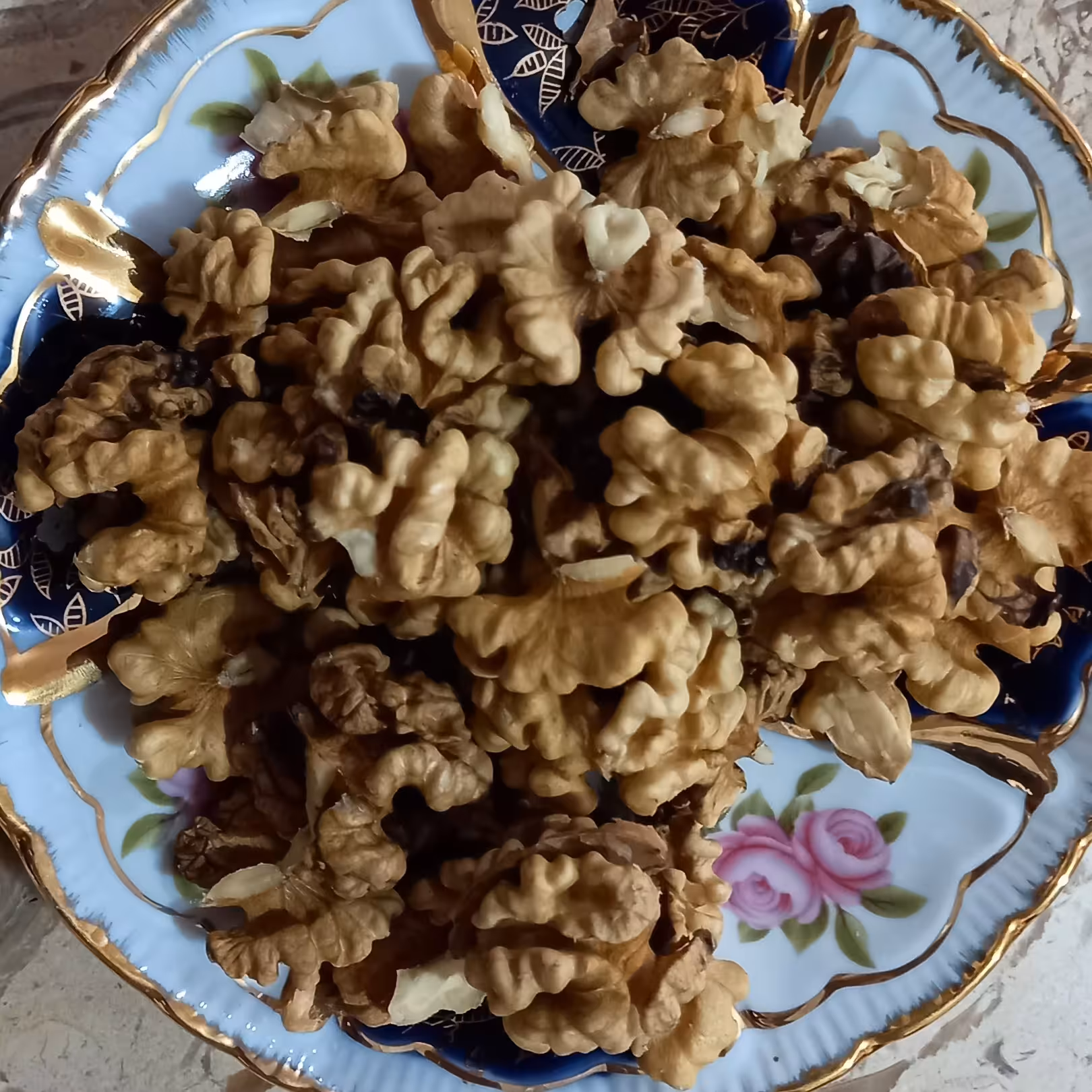 مغز گردو سفید ایرانی درجه یک(250گرمی)