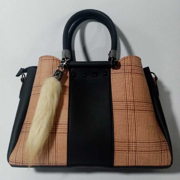 کیف زنانه پیچازی وسط مشکی