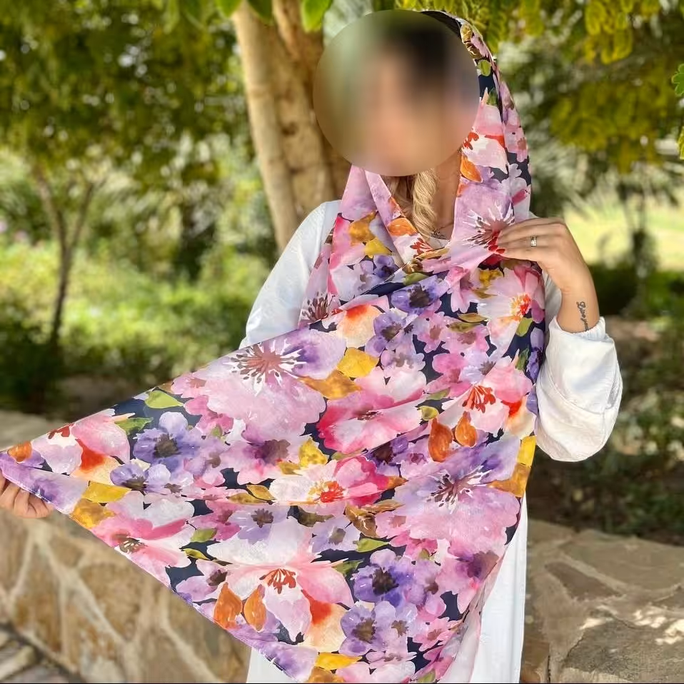 شال طرح گل نخی اعلا چهارفصل کیفیت درحد شال اورجینال 