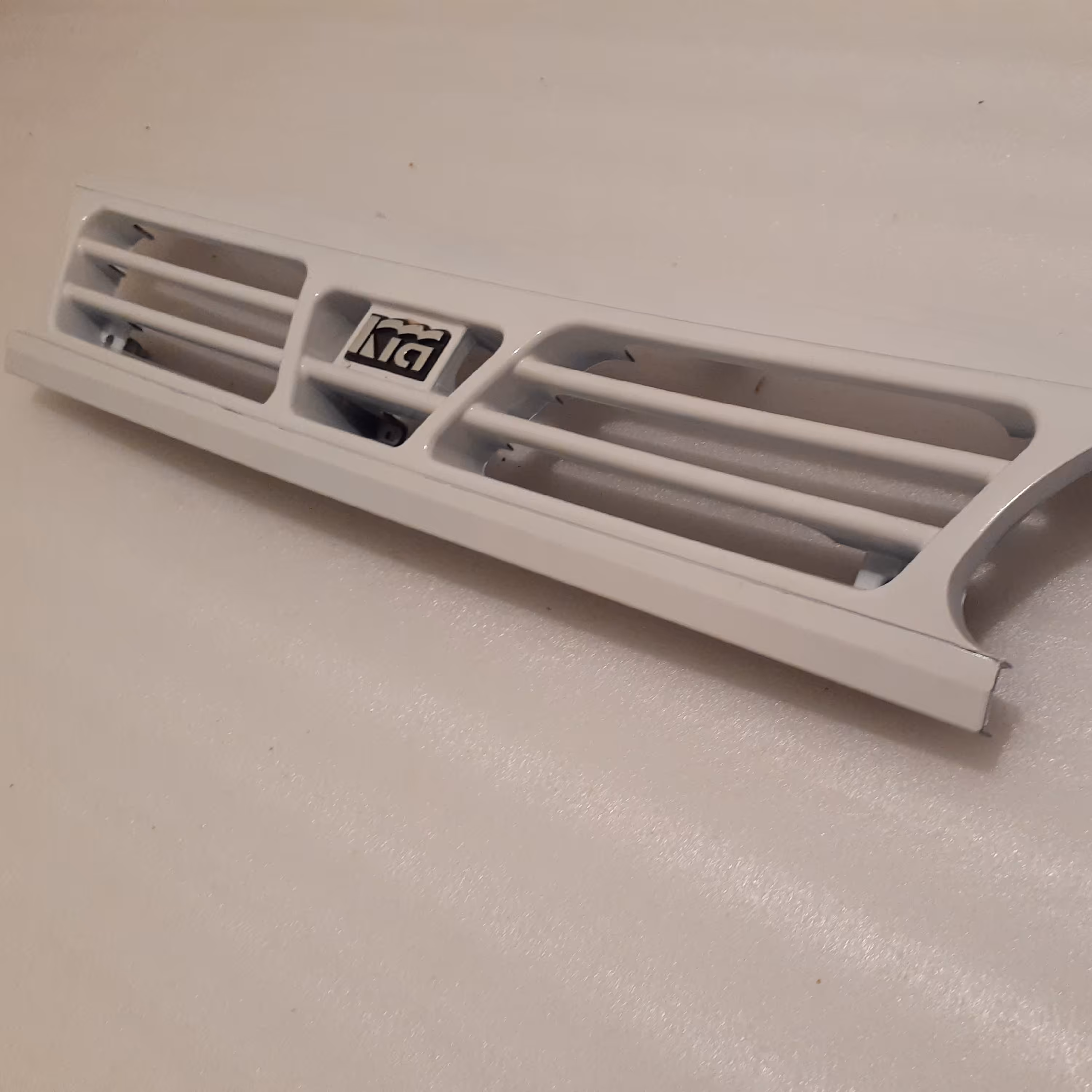 جلو پنجره اصلی پراید مدل خرچنگی کیفیت عالی