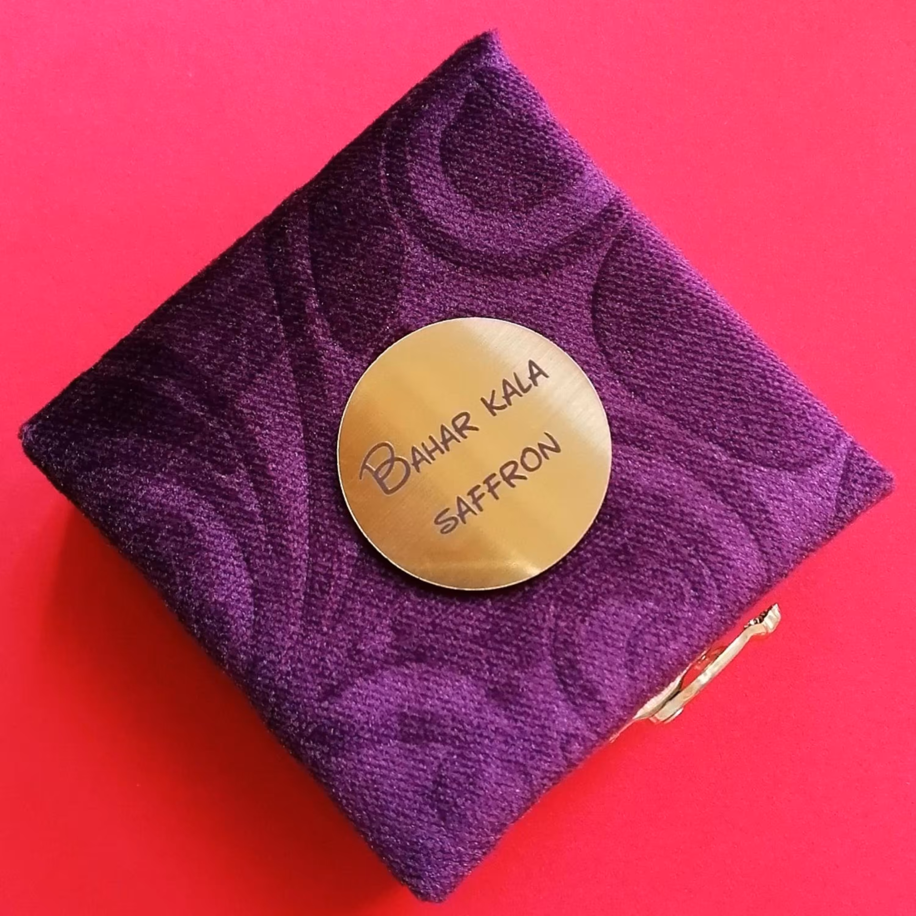 زعفران سرگل بهارکالا پک کادویی یک مثقال صادراتی (پک ترمه و مخمل) 1 مثقال 