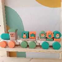 قطار چوبی باربری