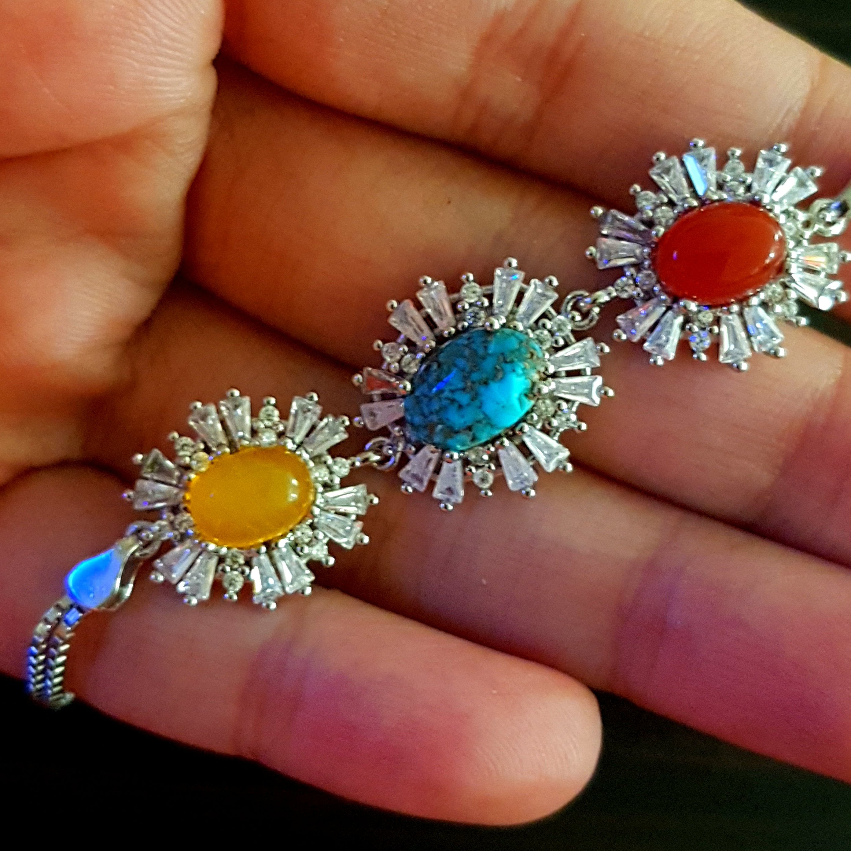 دستبند فیروزه نیشابورعقیق یمن حکاکی دعای شرف الشمس آبکاری طلا