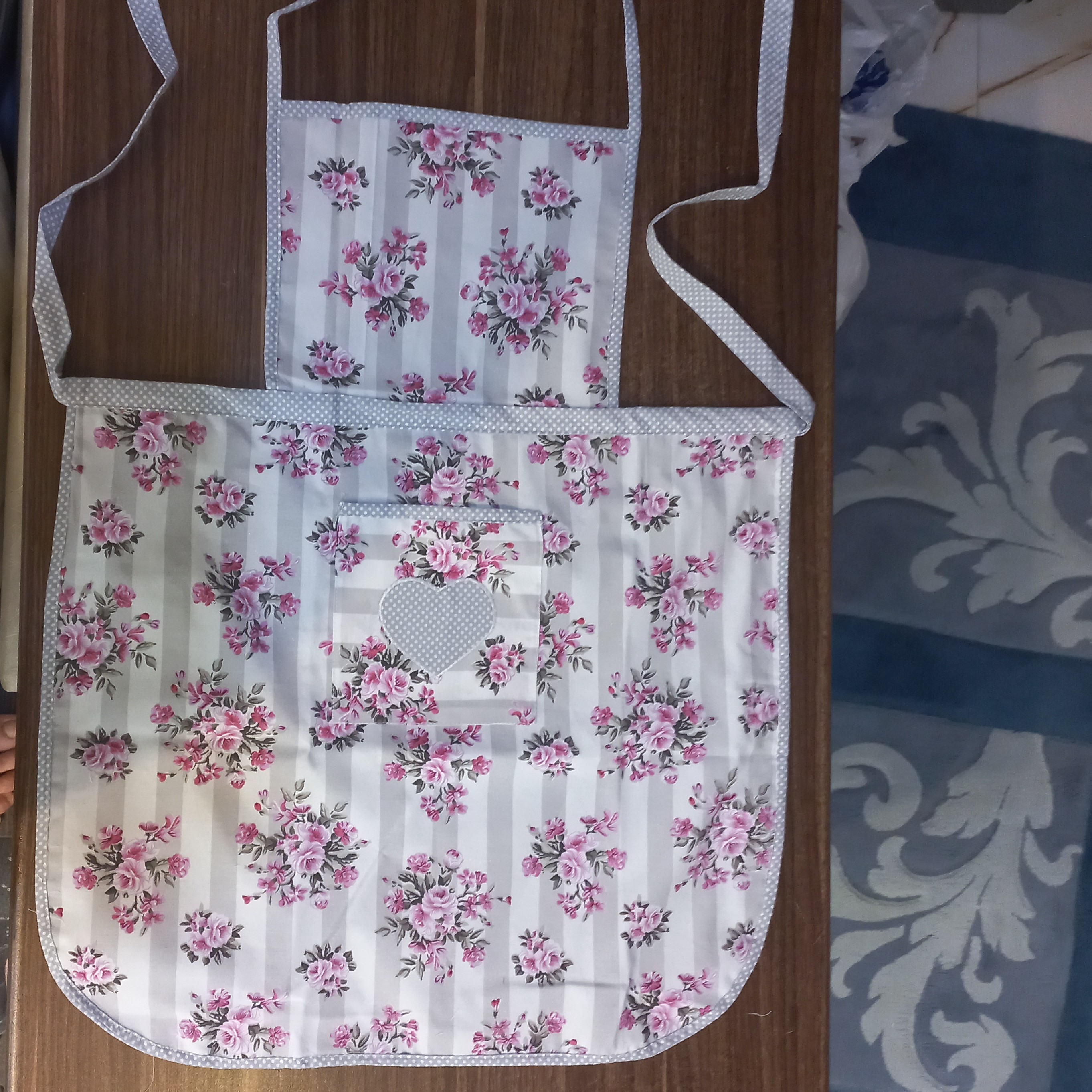 پیشبند آشپزخانه 