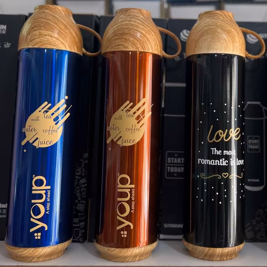 فلاسک فنجان دار نیم لیتری طرح چوب