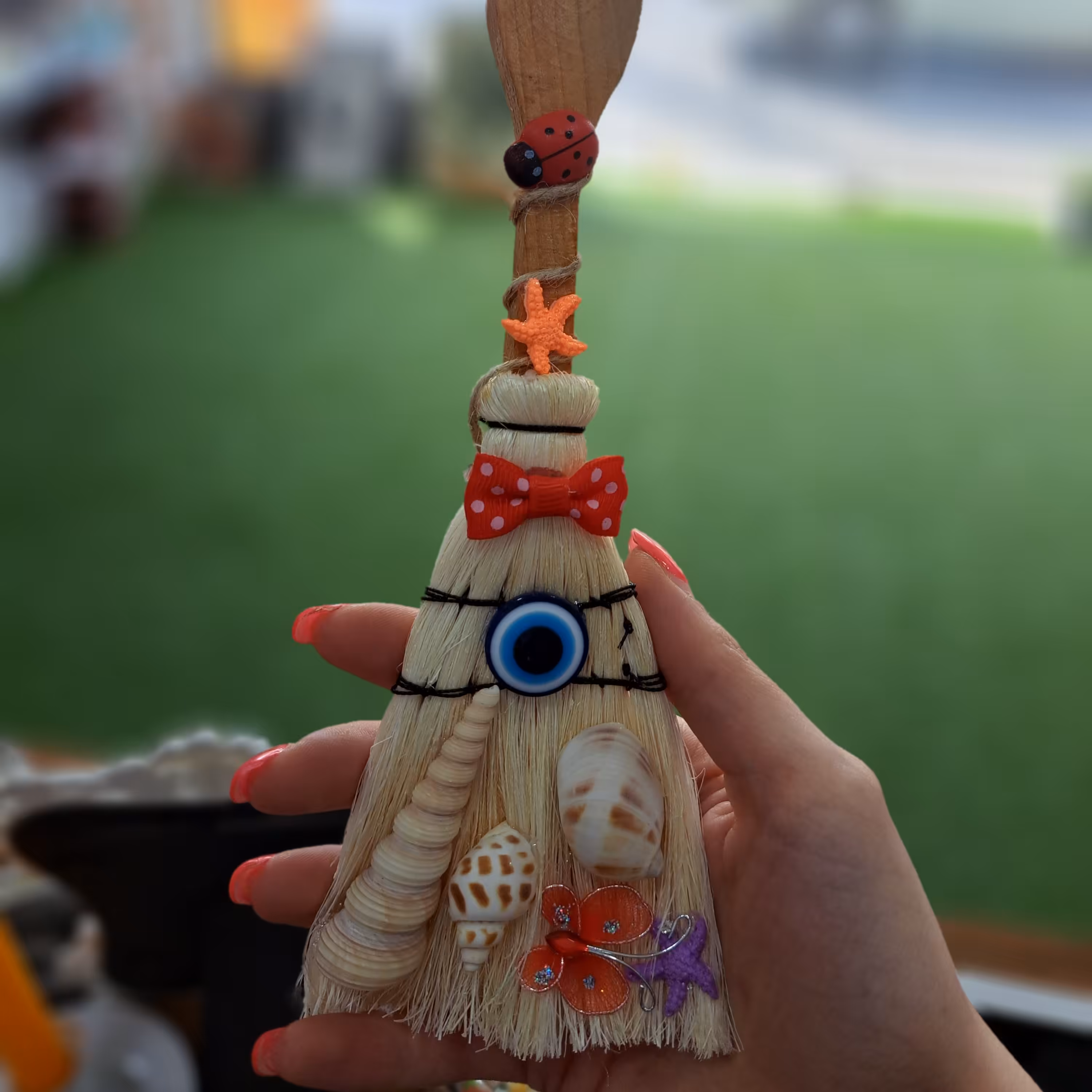 مگنت طرح جارو