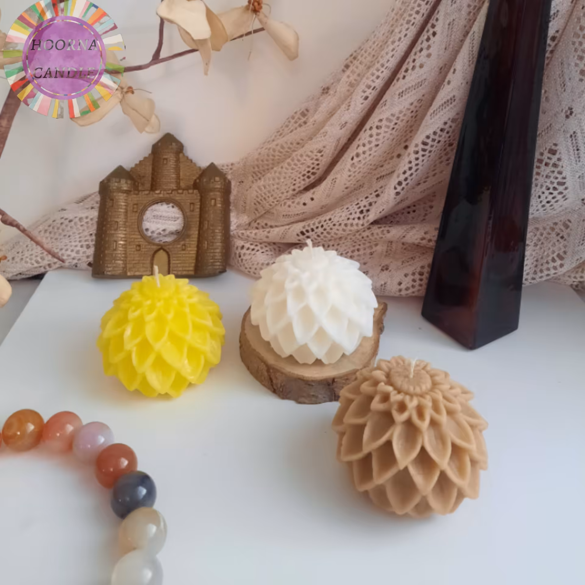 شمع گوی آفتابگردان شمعی تزئینی زیبا و شیک مناسب برای دکوراسیون منزل شما