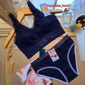 ست نیم تنه وشورت اسپرت