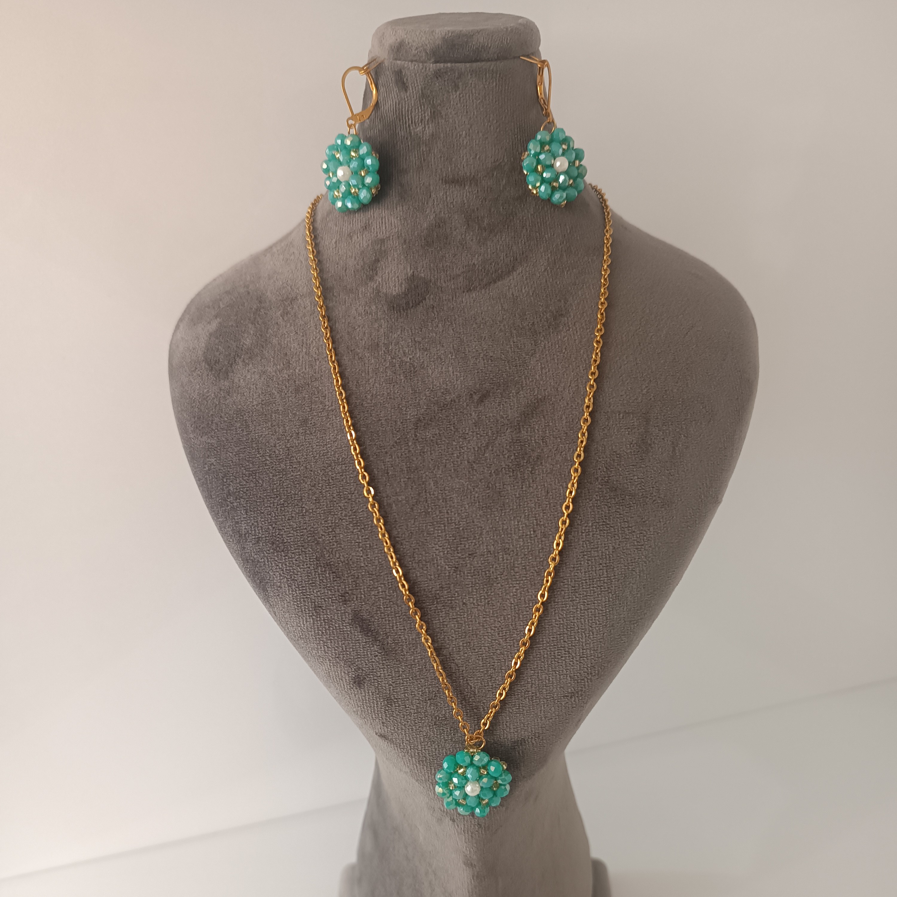 نیم ست زیبای کریستالی