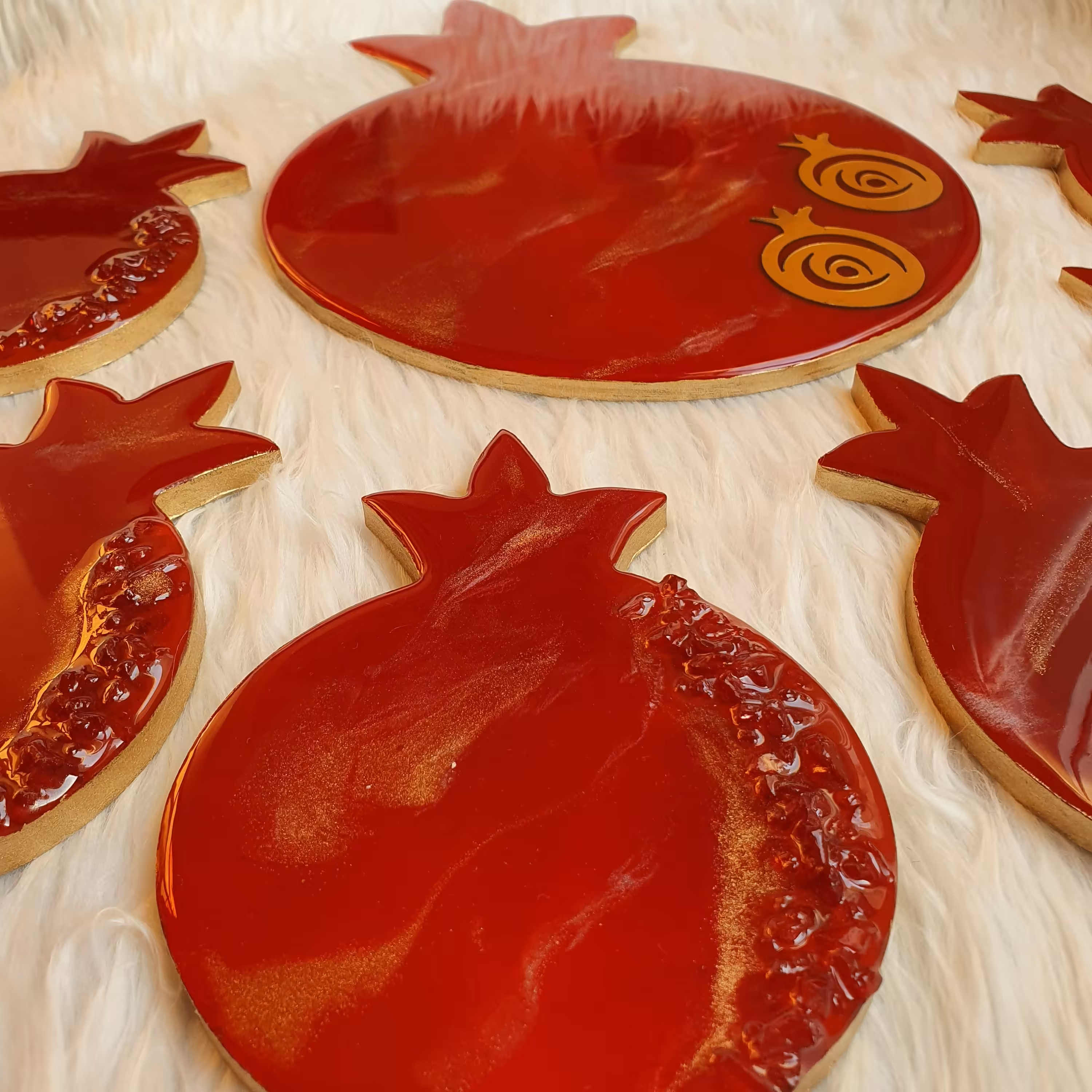 ست برد انار و زیرلیوانی 7 تکه مناسب سرو و هدیه