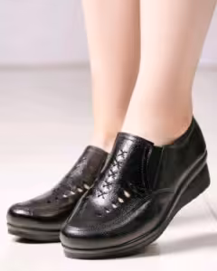 کفش پیاده روی