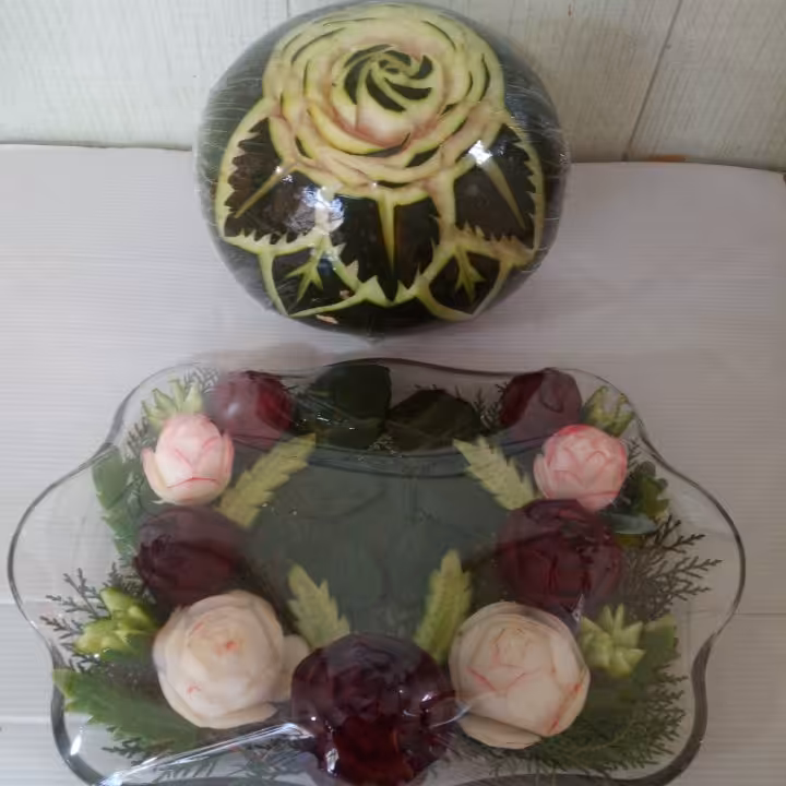 میوه تزیینی شب یلدا، هندوانه و لبو 