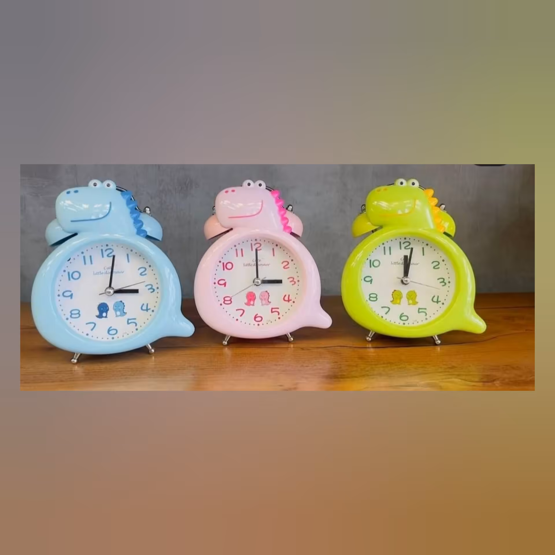 ساعت دایناسور ساعت زنگدار ساعت رومیزی ساعت اتاق کودک ساعت بچگونه ساعت فلزی 